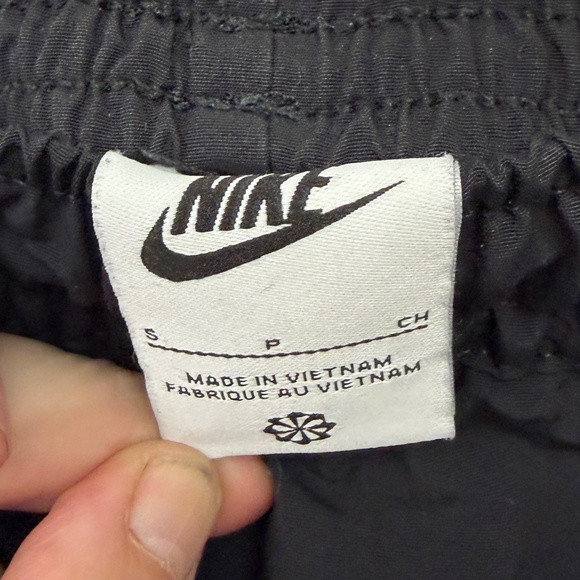 Nike Wide-Legged Pants - Size Women's Small - Picture 3 of 3